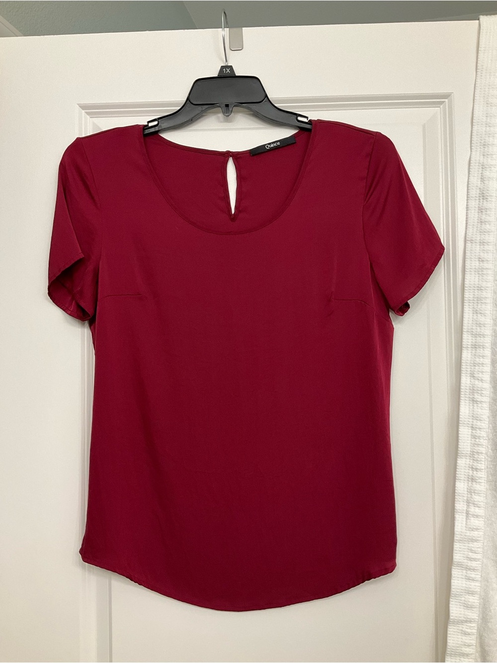 Quince Wine Short Sleeve Scoop Neck Blouse